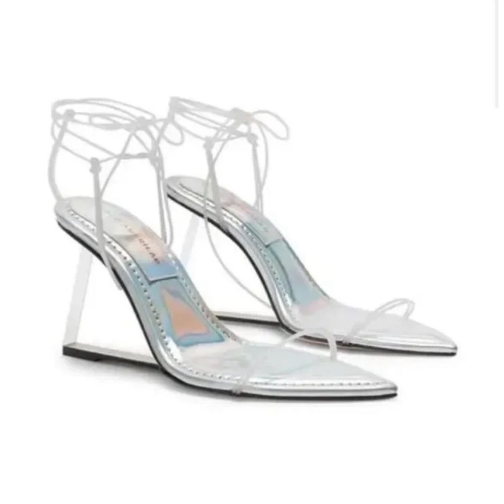 NIB! Good American Cinderella Silver Lucite Triangle Block Heels - Size 8